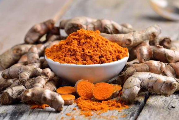 herbal plants: turmeric